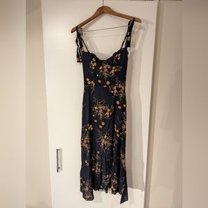 Reformation Nikita Dress Size 8 Navy Floral